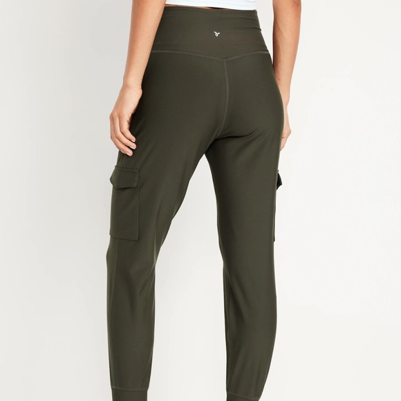 NWT OLD NAVY High-Waisted PowerSoft Cargo Joggers : Lost In The Woods MEDIUM - Picture 2 of 5